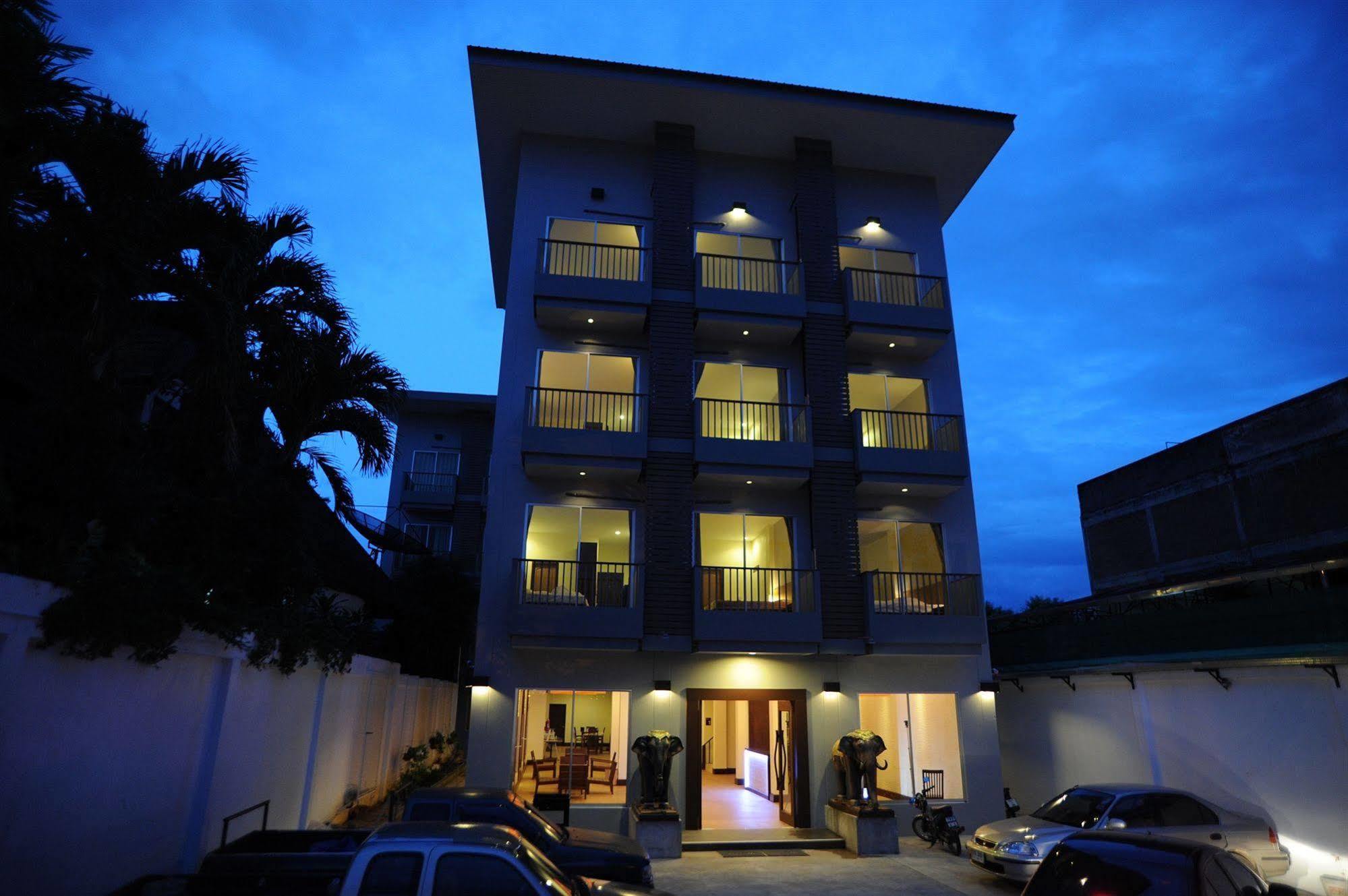 Mawin Hotel Chiang Mai Dış mekan fotoğraf